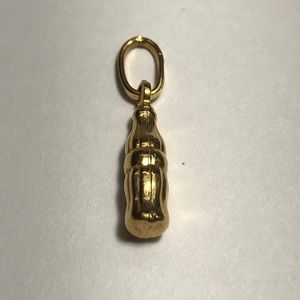 Vintage 18k gold Coca Cola shaped bottle charm